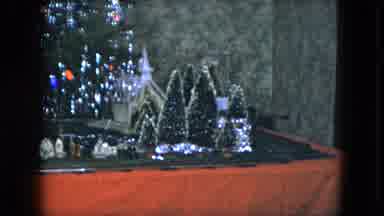 Cleveland Ohio (1951): Train Circling Around A Christmas