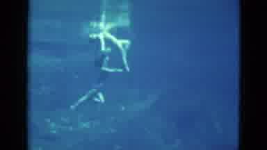 Florida USA (1952): Two Girls Do A Beautiful Choreography Very Well Rehearsed In A