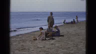 California USA (1953): People At The Sea