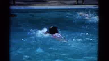 Yonkers New York (1953): Kids Racing Across The Swimming Pool