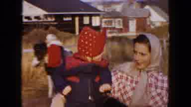 Hicksville New York (1954): Old Film Of A Lady Riding Her Daughter In A Horse In