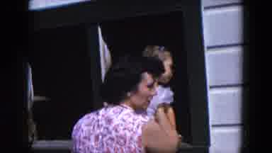 Hicksville New York (1954): Baby At The Window