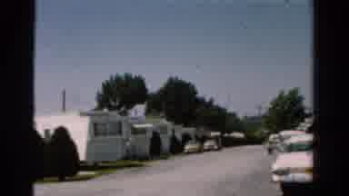 California USA (1954): Mobile Homes And Cars An One Big House