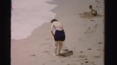 Dade County Florida (1955): Strange Object Washes Up To Shore During Family