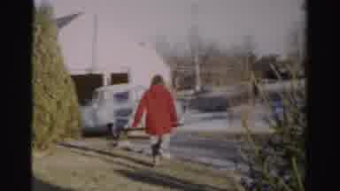 Albany New York (1955): One Of The Person Going Near To The Car Very Fastly