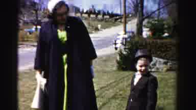 Albany New York (1955): Women With White Gloves And Purse Next To Boy Waves