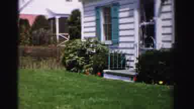 Albany New York (1955): The Lady To Clean The Outside Of The House To Use Some