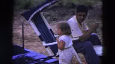 Hicksville New York (1956): The Little Girls Is Having Many Funs And Sharing With