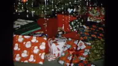 Hicksville New York (1956): Christmas Day There Is Plenty Of Christmas Present