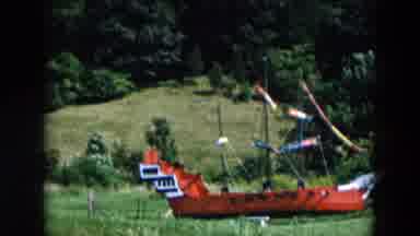 Hicksville New York (1957): Miniature Boat Very Well Done And Exposed On A