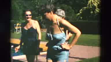 OREGON USA-: Many Of The Girls Are In The Swimming Pool And To Enjoying