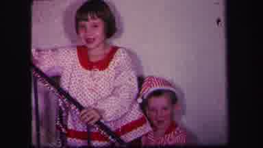 Lynbrook New York (1971): Waving Goodnight As Its Time To Wait For Santa To Come
