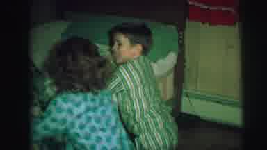 Lynbrook New York (1973): Little Boy And Little Girl Praying