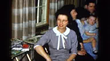 Las Vegas USA (1958): A Large Family Celebrates Christmas