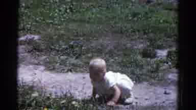 Catskill New York USA (1959): The Boy Was Playing And Climb On The Stairs
