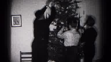 Hagerstown Maryland USA (1959): The Persons Are Doing To Decorate The House