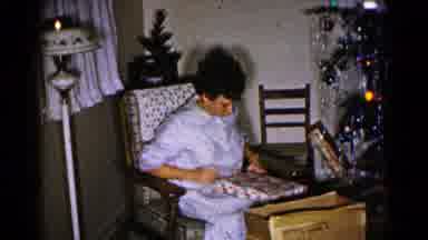 Hagerstown Maryland USA (1959): Home Video Has Some Kids Opening Presents On