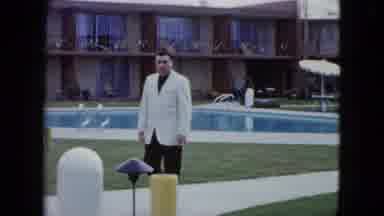 Nevada USA (1959): Man Walking In Front Of A Building With Pool