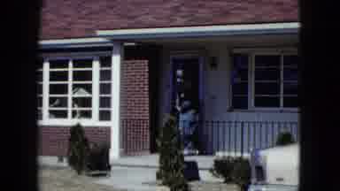 Nevada USA (1959): An Older Gentleman In A Business Suit Is Walking On His Way To