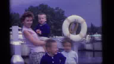 Camden New Jersey US (1960): The Family Members Are Enjoyed In The Beech