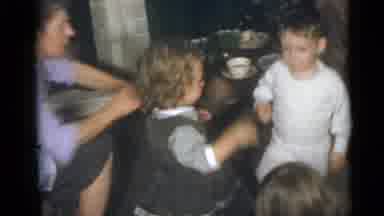 Camden New Jersey USA (1960): The Little Child's Are Playing In The Inside Of The