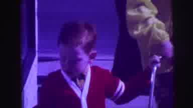 Lynbrook New York (1976): A Boy In A American Nation With In Children
