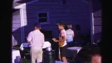 Hagerstown Maryland Usaa (1963): Those Children Buy What They Eat In The Roadside