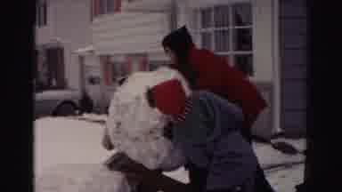 Hagerstown Maryland Usaa (1963): The Persons Are Playing In The Snow We Try To