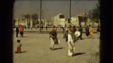 Mexico City (1962): Everyone Is Looking Around At The Picnic Spot