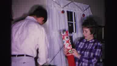 Hagerstown Maryland USA (1962): It Is Always Great To Give And To Receive Gifts On