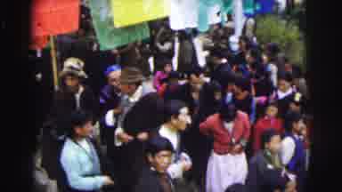 Calcutta India (1962): Lot Of Persons Are In The Que Something Going On The Place
