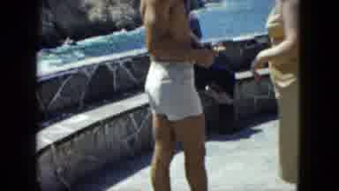 Acapulco Mexico (1962): Couple Enjoying Their Summer On The Coastal Ridge In Flip
