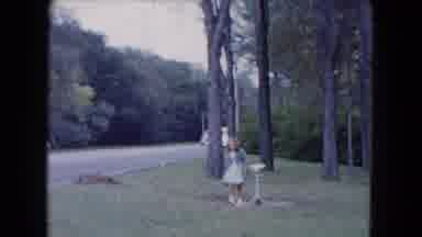 South Carolina USA (1961): The Little Girls Is Talking Something In The Outside Of