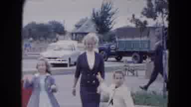 South Carolina USA (1961): A Two Small Girls Were Going To The Park With Their