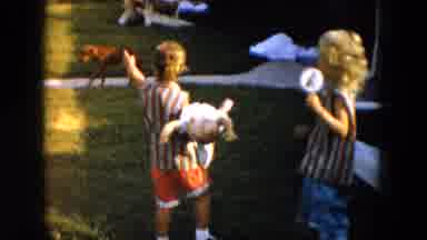 South Carolina USA (1961): Children Looking For A Dog Before Going On A Trip