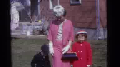 Camden New Jersey USA (1961): Mother And Children All Dressed Up Pose And Wave At