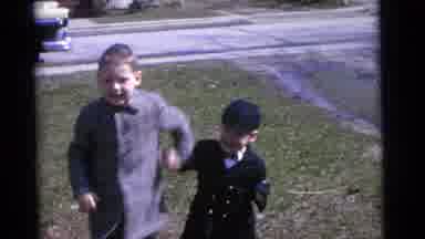 Camden New Jersey USA (1961): Two Child Is Playing In The Garden With At Home