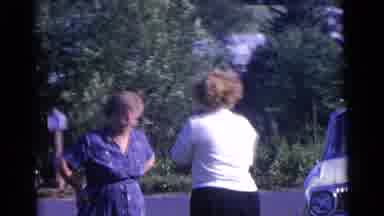Camden New Jersey USA (1961): The Two Ladies Are Talking In The Car Parking