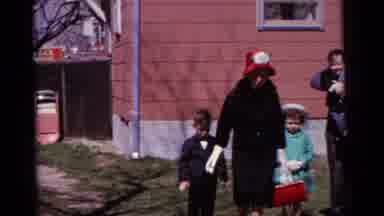 Camden New Jersey USA (1961): Nicely Dressed Family Playing With Pinwheels With