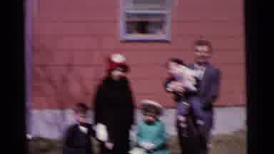Camden New Jersey USA (1961): Happy Family With Children And Father In Suit