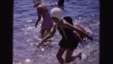 Buffalo New York USA (1961): Fun Family Vacation Swimming And Splashing In The