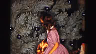 Buffalo New York USA (1961): Little Girl Standing Life Sized Dolls Up In Front Of