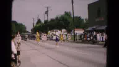 Hagerstown Maryland USA (1961): Many People Watching Parade