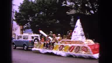 Barrington Illinois USA (1963): Small Town Festivities