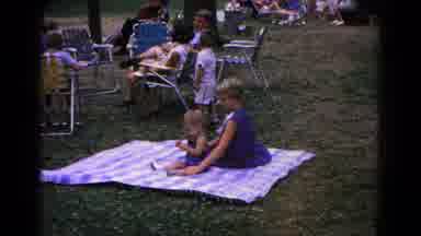 Cold Springs New York USA (1963): Picnic With Family In The Park