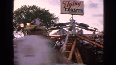 Walworth Wisconsin USA (1963): Vintage Spinning Ride