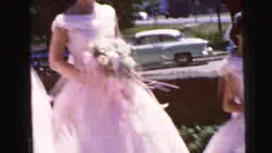 Camden New Jersey USA (1964): Five Girls Lined Up With White Dresses And Hats And
