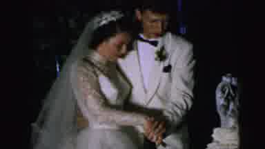 Camden New Jersey USA (1964): The Couple Were Cutting The Cake And Kissing On