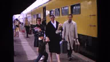 Evanston Illinois (1964): Problematic Child And Hungry Cat