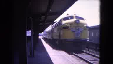 Evanston Illinois (1964): A Train Go To Reverse